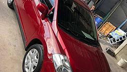 Nissan Tiida Automatico 2015