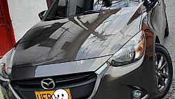 Mazda 2 Touring Negociable