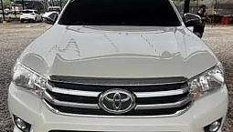 Vendo Hilux 2.8 Disel