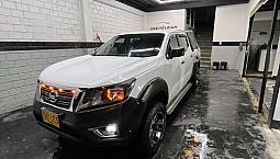 Nissan Frontier Np300 2.5 Gasolina 4X2 2017