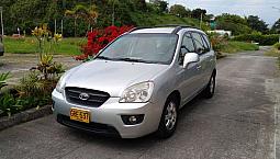 Camioneta Kia Rondo
