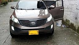 Vendo Hermosa Kia Sportage Revolution