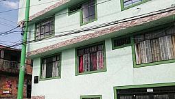 Hermosa Casa Rentable Con Seis Apartaestudios Ccerca A Universidad Del Tolima Y Estadio