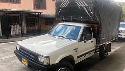 Mazda 1993 Camioneta Estacas