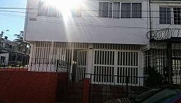 Vendo Excelente Casa Central Esquinerainera
