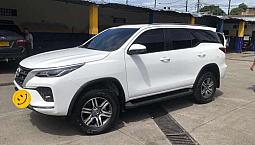Vende Toyota Fortuner