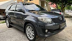 Toyota Fortuner 4X2 2.7
