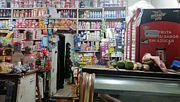 Alquilo .. Tienda Con Casa Esquinera En Las Nieves