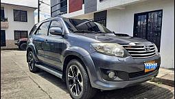 Toyota Fortuner 2014