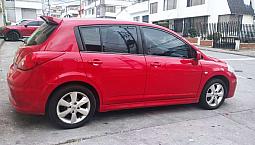 Nissan Tiida 2012