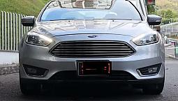 Vendo Ford Focus Titanium