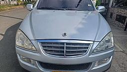 Vendo Kiros 2009 Turbo Disel 4X4 Mecanica