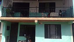 Vendo Casa De Dos Pisos Negociables