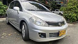 Nissan Tiida 1.8 Premium At 4X2 2012
