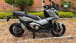 Honda Adv 750P