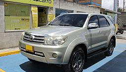 Toyota Fortuner 2.7 Sr5