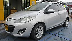 Mazda 2   1500Cc  Mt Aa