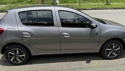 Renault Sandero 1.6 Intens / At