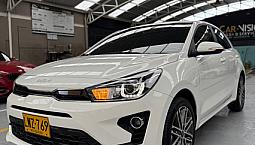 Kia Rio 1.4 Zenith Aut
