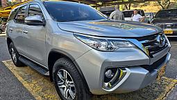 Toyota Fortuner 2.4 Street Diesel
