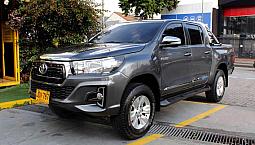 Toyota Hilux Srv Doble Cabina 2017