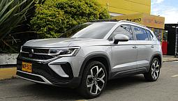 Volkswagen Taos 1.4T Highline 4X2 At