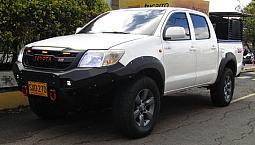 Toyota Hilux 2.5 Vigo 4X4 Diésel