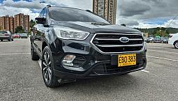 Ford Escape 2.0 Titanium 245 Hp