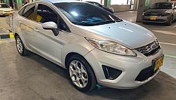 Ford Fiesta 1.6 Sportback Automática