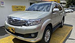 Toyota Fortuner 2.7 4X2