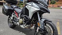 Ducati Multistarda V4S Como Nueva Accesorios Originales