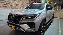 Toyota Fortuner 2.4L Srv Trd At